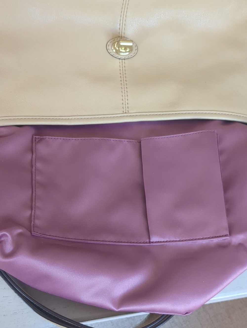 Coach Z23987 leather flap crossbody/shoulder bag - Picture 11 of 13